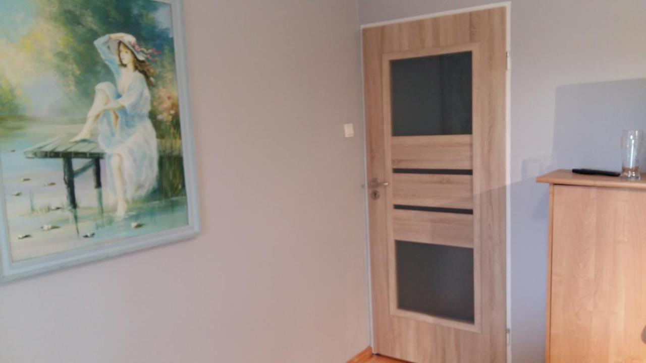 Pensjonat I Restauracja U Zdzicha Rowy  Ngoại thất bức ảnh